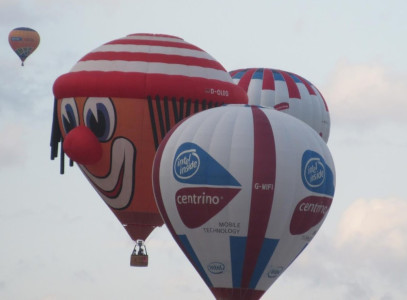 Palloni aerostatici di fogge diverse