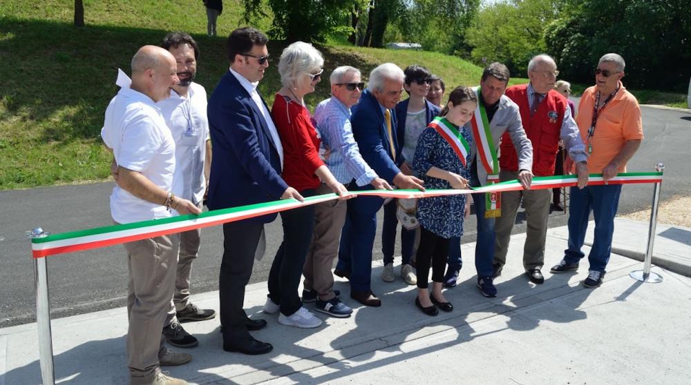 immagine da images/InaugurazioneAreaAttrezzataButtrio.jpg